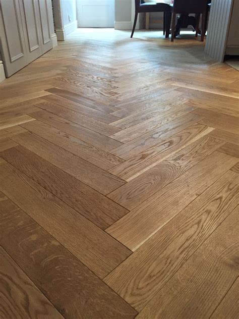 Solid Oak Parquet Flooring. 15mm/100mm/500mm, Light Wire Brushed, Light ...