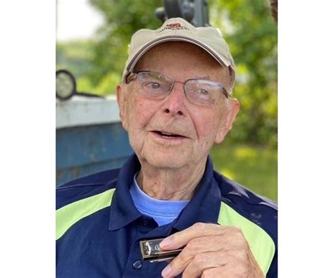 Robert Blair Cook Obituary (2025) - Fargo, ND - Hanson-Runsvold Funeral ...