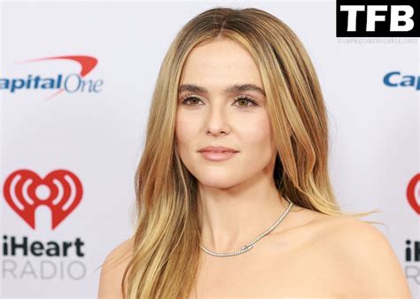 Zoey Deutch / zoeydeutch Nude Leaks Photo 469 | #TheFappening