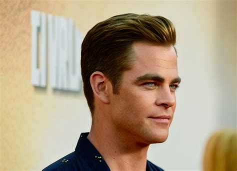 How to Trim Your Sideburns: Step-by-Step Guide | Bestbomg