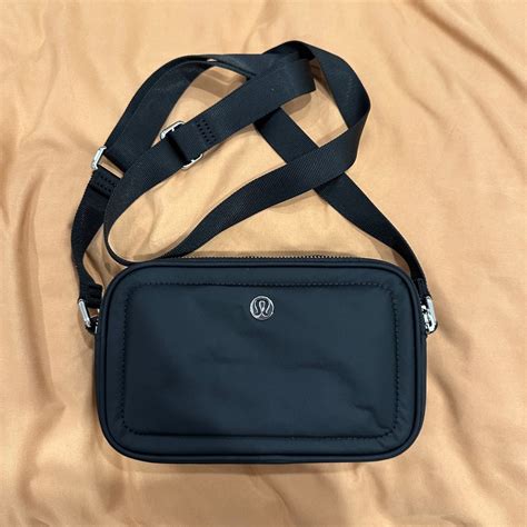 Lululemon Crossbody Camera Bag, Women's Fashion, Bags & Wallets, Cross ...