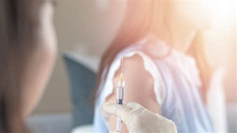 The flu shot: Doctors share facts, reveal if you should get it