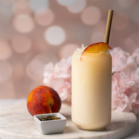 Peaches 'n' Cream Iced Tea | Made with Organic Peach Green – Full Leaf ...