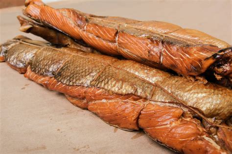 Кета горячего копчения - PiterFish