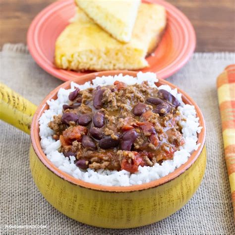 Easy Crock Pot Chili - Flour On My Face