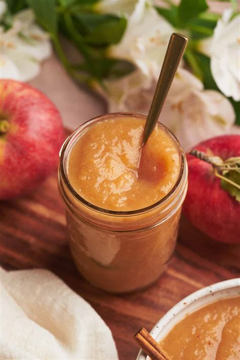 Unsweetened Applesauce Recipe (No Added Sugar) - A Full Living