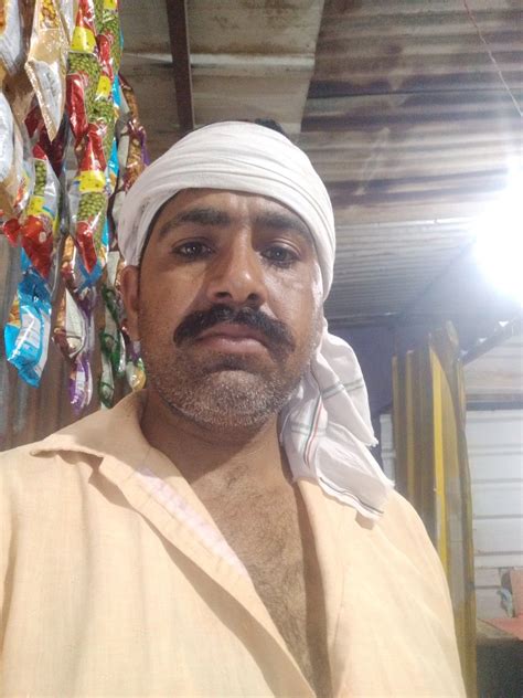 Pin by мιѕα 𒉭 on Pfp | Handsome indian men, Old man pictures, Funny ...