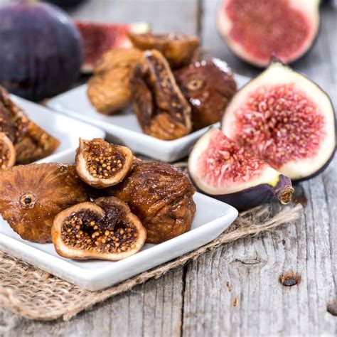 Drying Figs: How to Dry Figs 5 Ways - MOON and spoon and yum