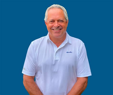 Leadership - www.apollok12.com