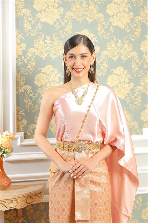 Siwalai - Thai Traditional Dress & Thai Traditional Clothing - Thai Outfit