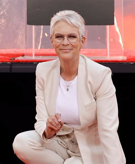 Jamie Lee Curtis, 63, Poses Nude (Except For a Strategically-Placed ...