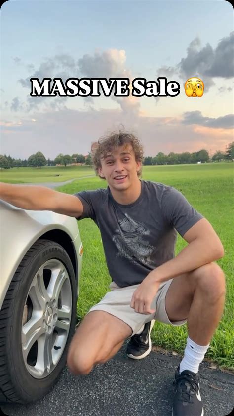 @leo_lust1 | Don’t worry. I’m not gunna be stuck in another country and need a plane ticket to ...