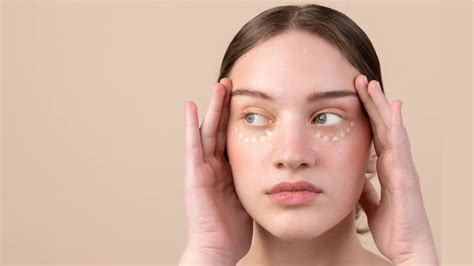How to Get rid of Eye Bags? - The Ultimate Guide 2024