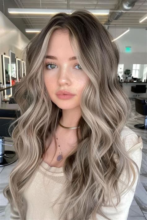 Beautiful Ways to Rock Beige Hair | Beige hair, Hair highlights, Dark ...