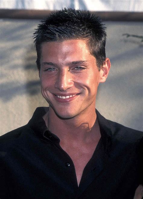 Simon Rex on Red Rocket Buzz, Getting Praises from Leonardo DiCaprio