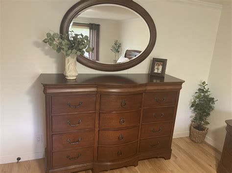 Macy’s Bedroom 6 Pc Bedroom Set for Sale in Kent, WA - OfferUp