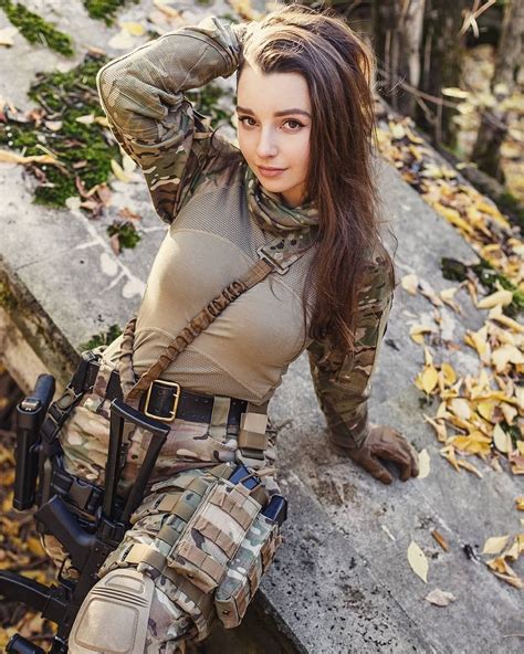 Pin by Rob Bridges on Tactical | Military girl, Army girl, Military women