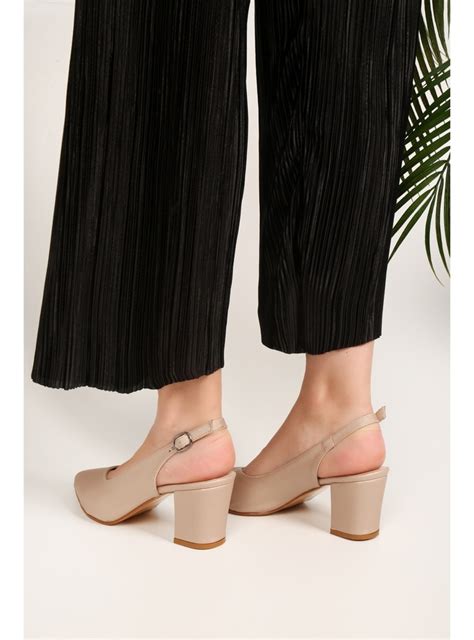 High Heel - Nude - Heels