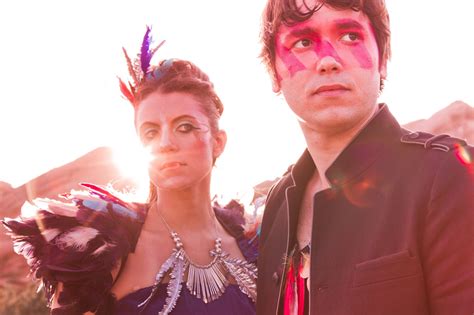 TRACK REVIEW: Blondfire “Young Heart” – Audiofemme