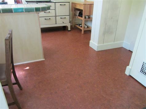 Installing Cork Flooring in Kitchen - Flooring Tips