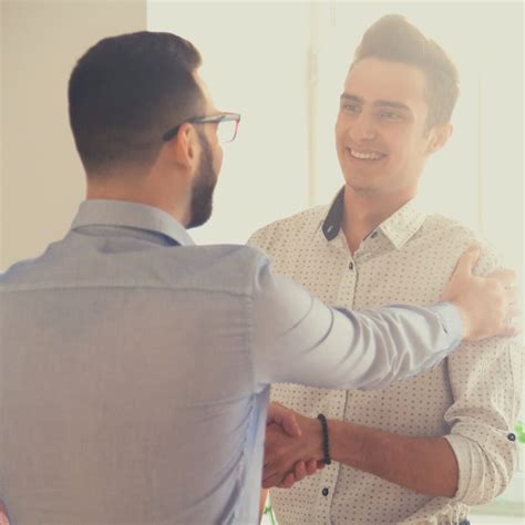 11 Clear Signs You Are Leading Someone On - Happier Human