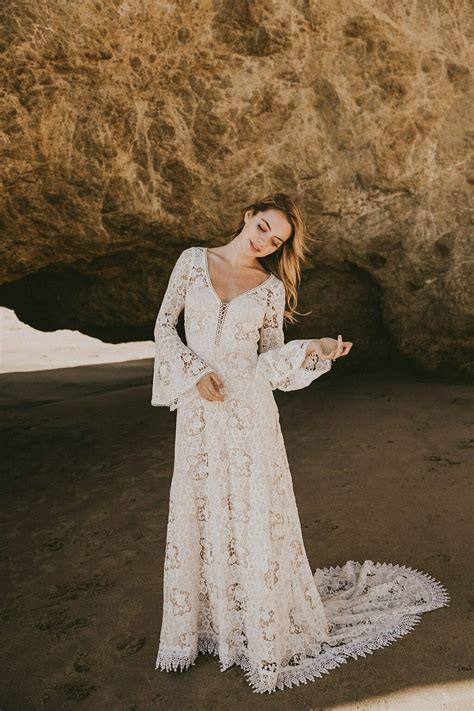 Gypsy style wedding dress 60 photos - Astyledwedding.com