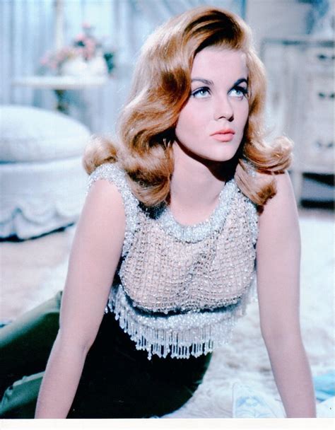 Ann Margret Impersonator