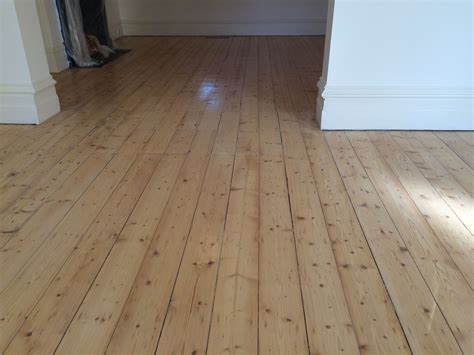 Understanding Hardwood Floor Oil Finish - Flooring Designs