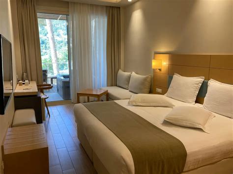 How to Keep Marriott Bonvoy Points From Expiring: 7 Ways