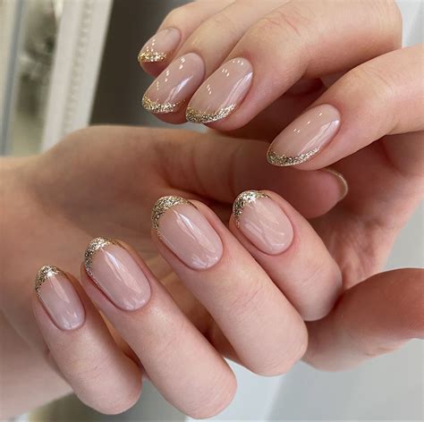 30 glitter nails to bright up the season thin glitter french tip design ...