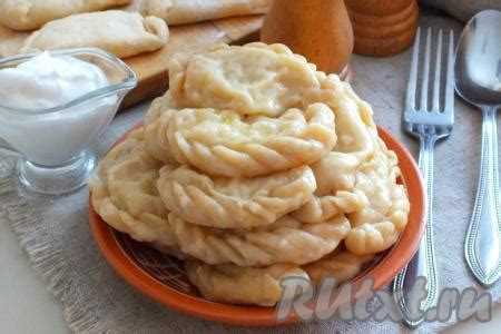 Вареники с картошкой на пару: калорийность на 100 г, КБЖУ, нутриенты и ...