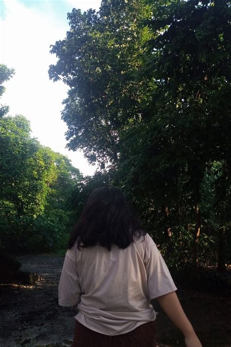 Pin by Archana Paliwal on Snapchat | Chubby aesthetic, Girl short hair, Chubby girl