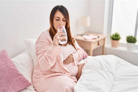 Eye Twitching During Pregnancy - Causes, Symptoms, and Top Remedies ...