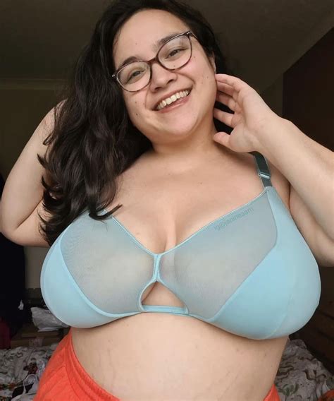 Massive Tits on Janineaam! : r/brookelambertaussie