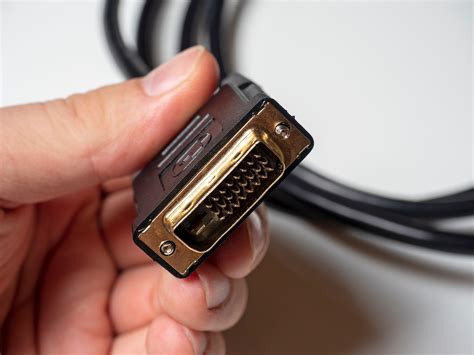 Here's Everything You Can Do With the Ports on Your Monitor