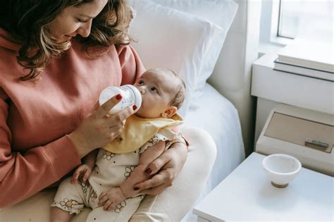 What Is the Best Double Breast Pump to Use for Modern Moms? – MomMed