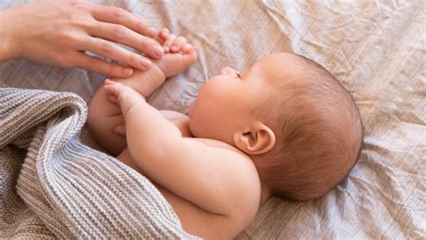 Is it Normal for Newborns to Shake When They are Asleep? - 4Baby ...