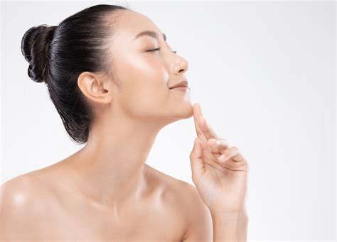 Sculpting The Perfect Face With Non-Surgical Slimming