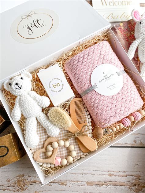 Gift Box Ideas For Baby Shower at Hannah Cadell blog