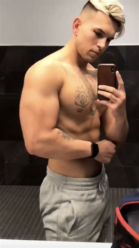 Bigger is Better @the-thiccer-the-better - Tumblr Blog | Tumlook