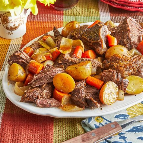 25 Best Christmas Crock-Pot Recipes for the Holidays