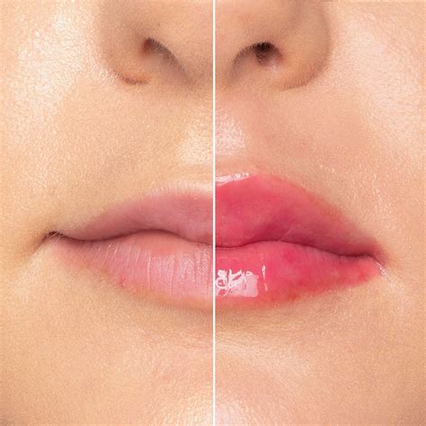 Too Faced Lip Injection Extreme Lip Plumper in Strawberry Kiss - Glossy ...