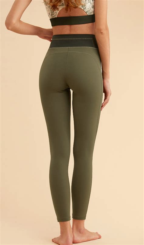 CHLOE High Waist Yoga Pants | Visual Mood