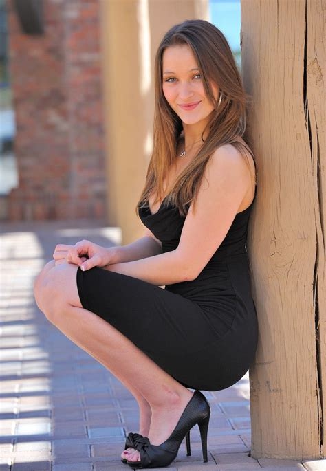 Dani Daniels | Scrolller