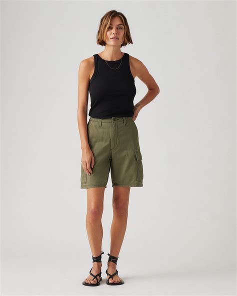 Baggy Cargo Women's Shorts - Green | Levi's® US