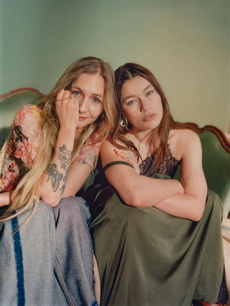 Wet Leg Rocks Coachella and in Net-a-Porter April 17, 2023 — Anne of Carversville