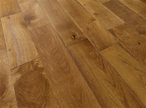 Richmond - 190 Golden Brushed & Lacquered | Evolve Flooring