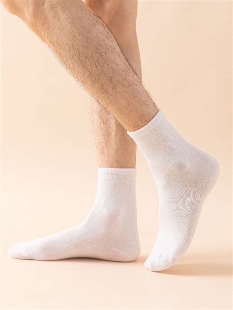 Men Simple Crew Socks | Crew socks, Socks, Mens socks