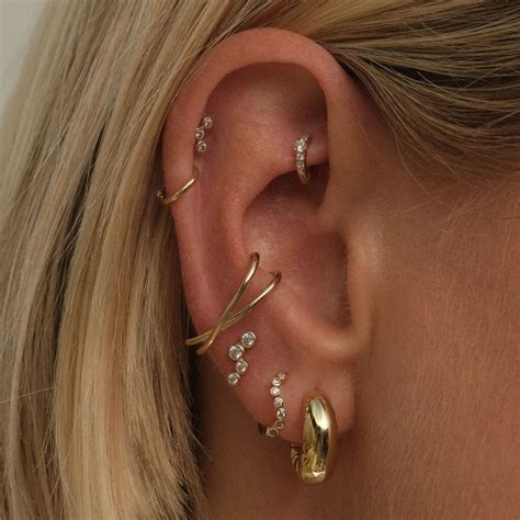 White Gold Cachi Hoop Earring | Conch Hoops | Adornmonde in 2024 ...
