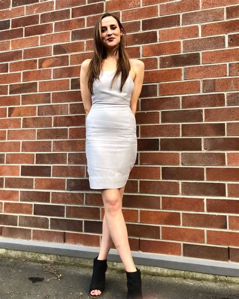 Stephanie Van Dyck's feet